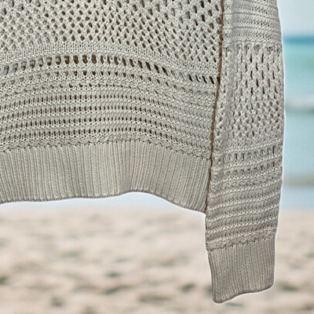 Top by Universal Threads - Picture 5 of 17